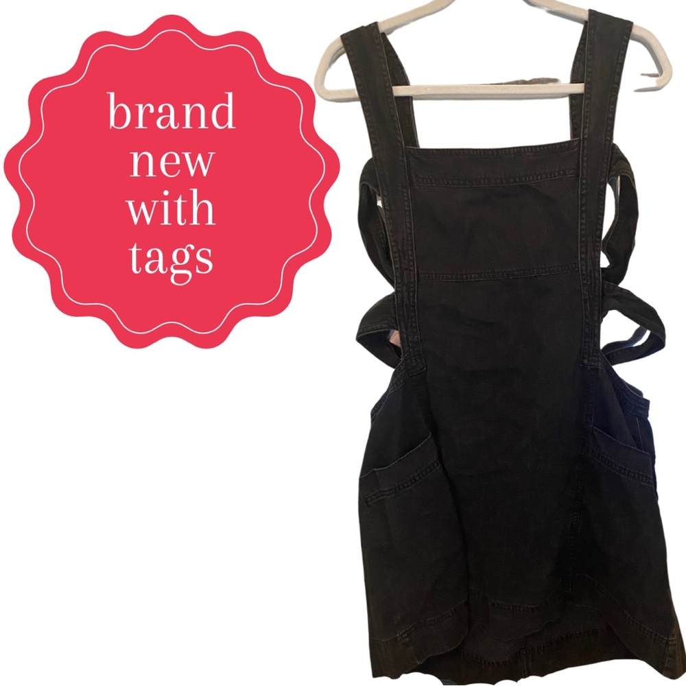Adorable NWT dress overalls - Picture 4 of 12